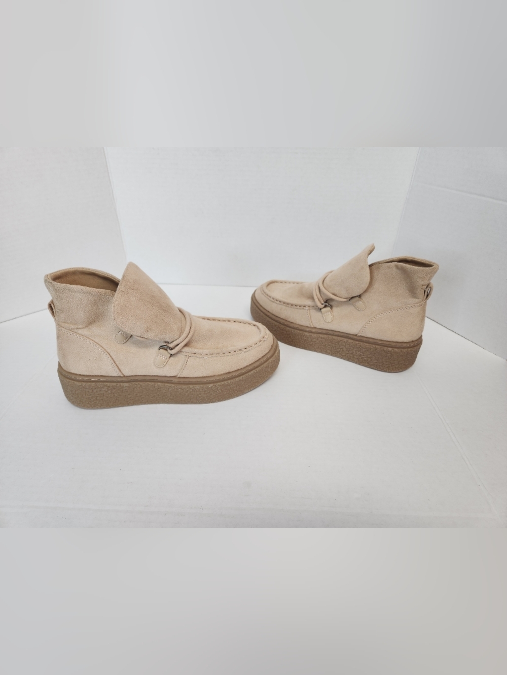 Universal Thread Amara Tan Faux Suede Chunky/Platform Boots Womens 5.5 NWT Boho